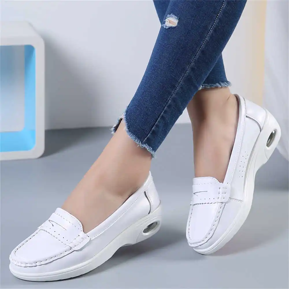 Thick Sole Slipon White Traine - Women'S Fashion From The 50S のレビューと価格