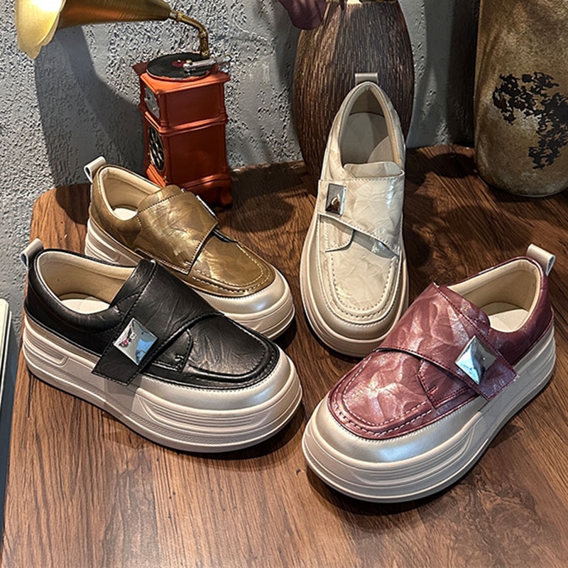 AIYUQI 2026 New Women's Loafer - Women'S Fashion Velcro Sneakers のレビューと価格