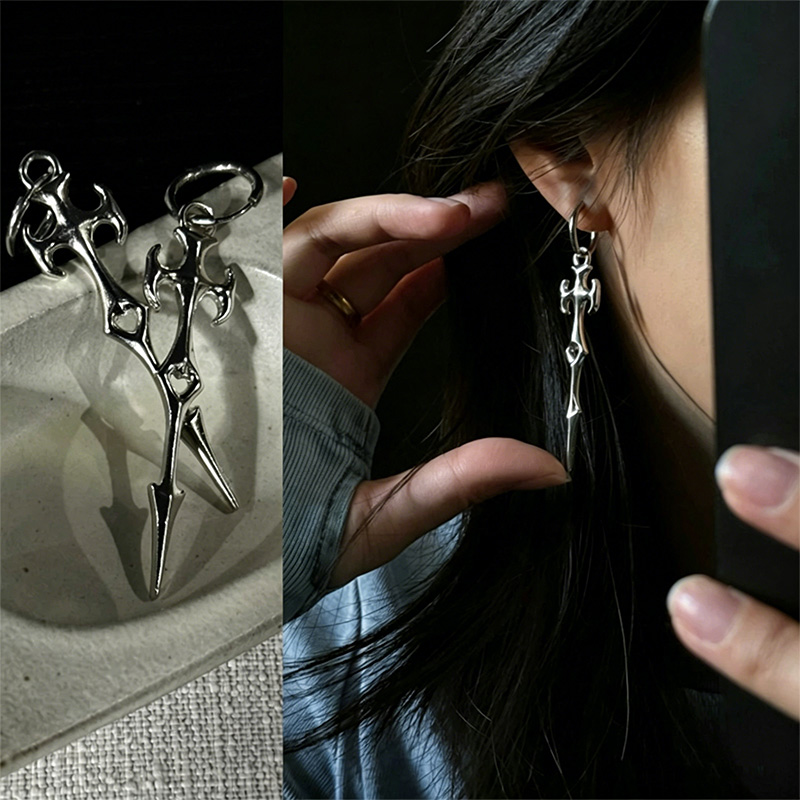 Edgy Cross Sword Hoop Earrings - Women'S Fashion Edgy のレビューと価格