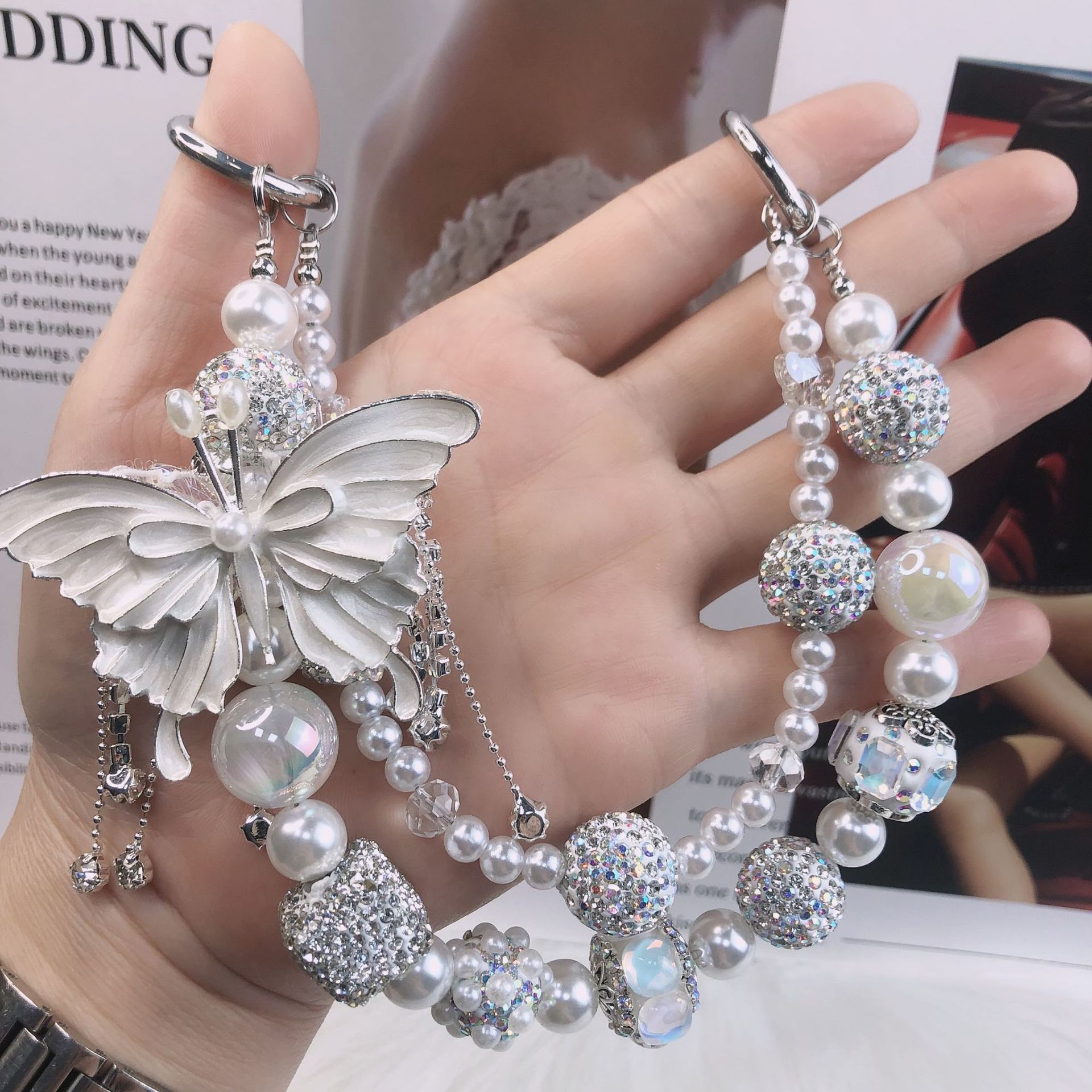 Fashion Butterfly Pendant Doub - Women'S Fashion Layering のレビューと価格