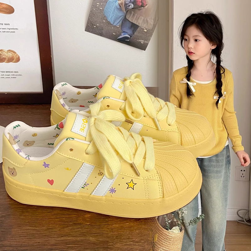 Children's Sports Shoes 2025 A - Women'S Yellow Fashion Sneakers のレビューと価格