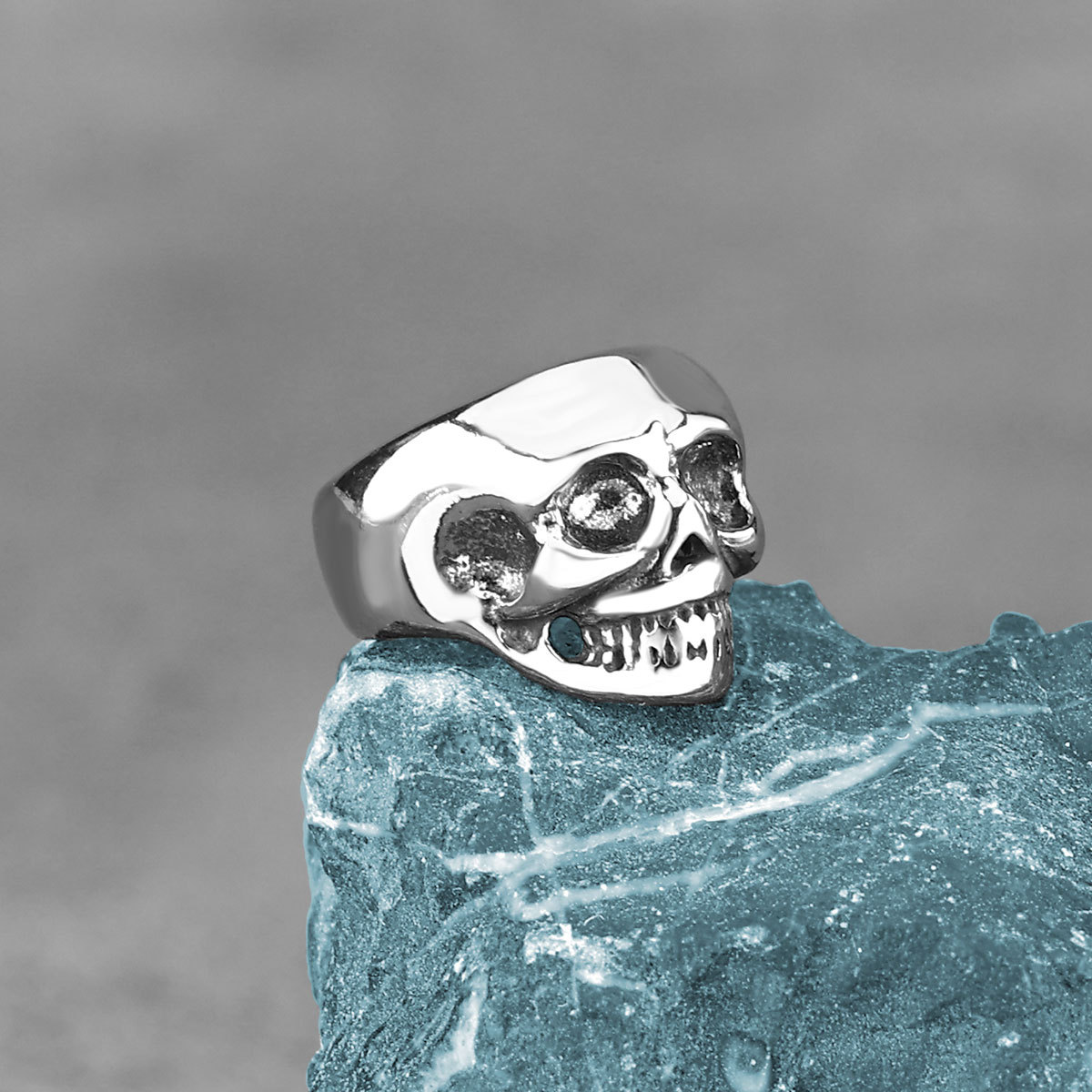 Retro Skull Helix Non-Pierced  - Women'S Fashion Edgy のレビューと価格