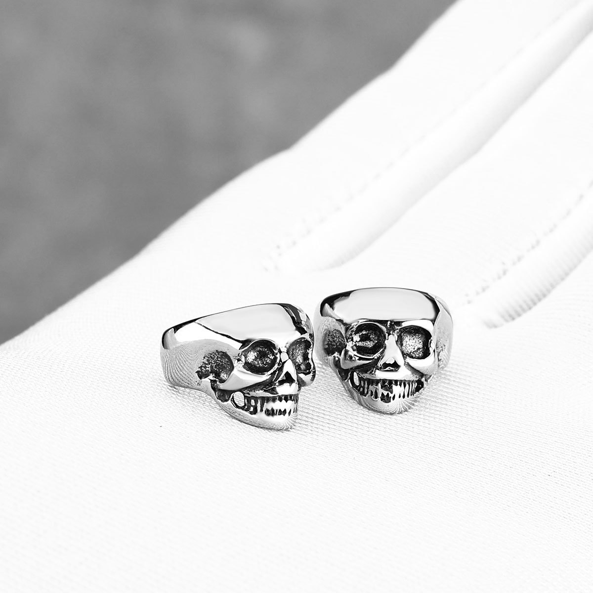 Retro Skull Helix Non-Pierced  - Women'S Fashion Edgy のレビューと価格