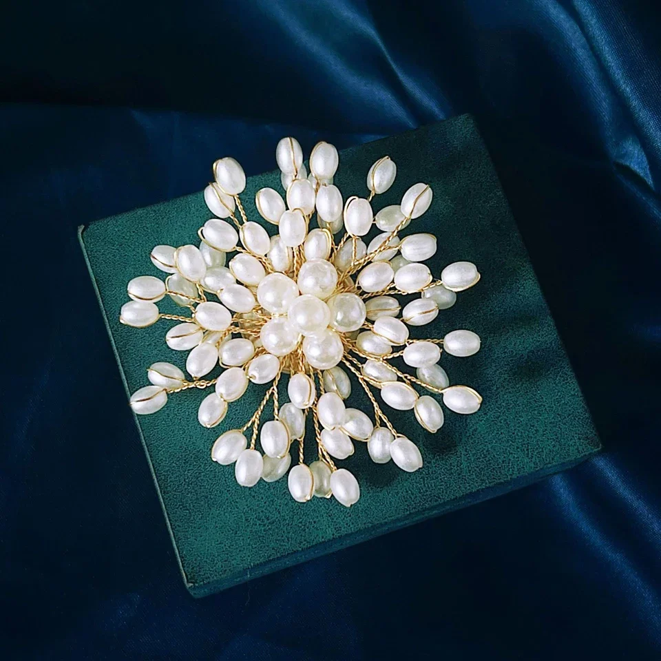 Pearl Woven Flower Brooch For  - Women Fashion Designer のレビューと価格