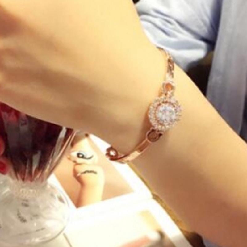 New Personality Hot Fashion Rh - Women'S Fashion Retailers のレビューと価格