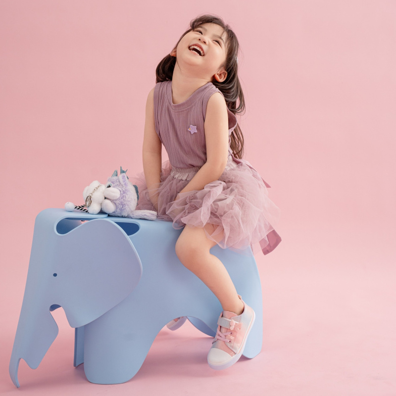 2026 Fashionable Children Shoe - Women'S Fashion Velcro Sneakers のレビューと価格