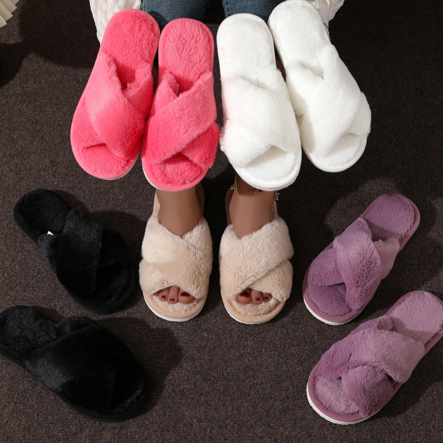 Home Fuzzy Cross Slipper Women - Women'S Fashion Winter 2025 のレビューと価格