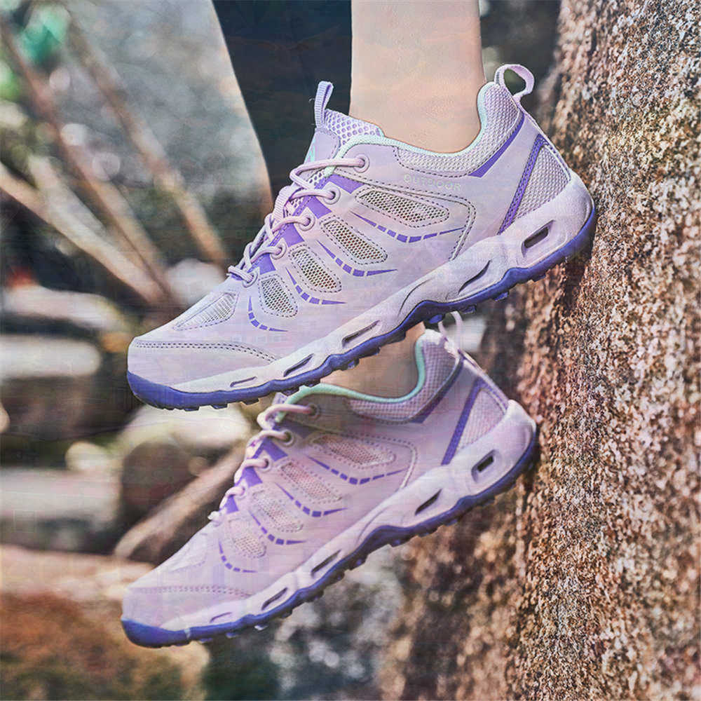 Sumer Round Tip Silver Sneaker - Women'S Fashion From The 50S のレビューと価格