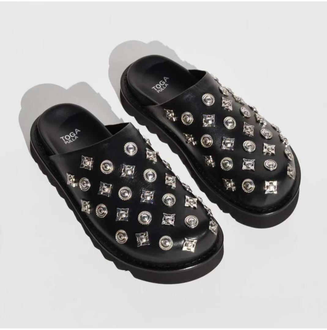 Rivet Studded Women Clogs Plat - Women'S Fashion Edgy のレビューと価格