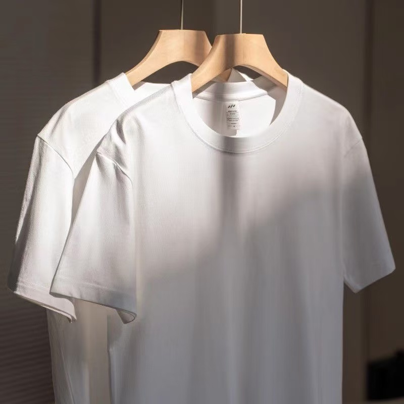 The Apothecary Diaries Tshirt  - Women'S Fashion From The 80S のレビューと価格