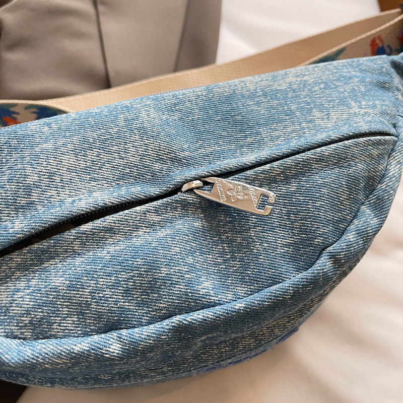 Denim Blue Chest Bags For Wome - Women'S Fashion Boutique のレビューと価格